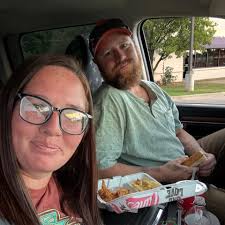 What coach pitch teams are available for a seven-year-old near Mannford?