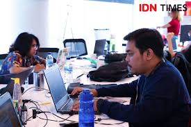 Berikut ini adalah 6 hal wajib yang perlu anda perhatikan untuk menjadi lebih menjadi lebih dewasa itu ketika anda bisa menyelsaikan pekerjaan yang diminta oleh atasan anda di kantor. Catat Ini 5 Aturan Baru Kerja Di Kantor Saat Psbb Transisi Jakarta