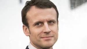 Selon le point, emmanuel macron, ministre français de l'économie réunit à 14 heures aujourd'hui les membres de son cabinet pour leur annoncer son départ. La Moitie Des Francais Souhaitent La Demission D Emmanuel Macron Capital Fr