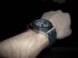 Usually, the size is fitted when one buys the a watch bracelet should be fine, compact, small and pretty, with rose gold and yellow gold color, with a small watch with a few stones, with tight and. Horological Meandering How Snug Do You Wear Your Watch