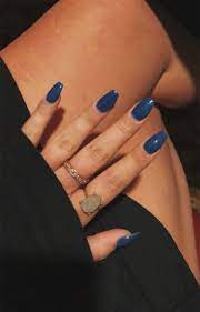 Acrylic nail paints are a mixture of liquid monomer and powder polymer. Vsco Sydpeloquin Navy Blue Coffin Acrylic Nails Acrylic Nails Coffin Short Blue Acrylic Nails Blue Gel Nails