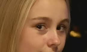 Amanda (14) døde i selvmord og foreldre ber om hjelp til unge.  Organisasjonen LEVE frykter drastiske kutt i forslaget til statsbudsjett.