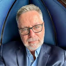 Phillip Bollinger (@vanyel) • Threads, Say more