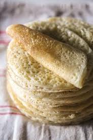 La Recette Inratable Et Express Des Crepes Mille Trous Marocaines Beghrir Le Coconut Blog Levain Fermentation Fait Maison Mille Trou Crepe Mille Trou Recette Gateau Marocain