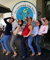 Struktur tari dalam tari topeng cirebon terdapat beberapa variasi gaya. Interdependensi Antara Seni Tari Dan Musik Iringannya Sebuah Studi Analisis Adi2012