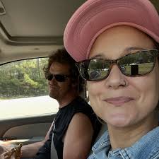 Mandi Powell (@mandipowellmusic) • Instagram photos and videos