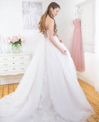 Wie am sonntag angekündigt zeige ich jetzt alles was ich bei meiner hochzeit anhatte und selbst gemacht habe in einzelnen posts. Wenn Ich Meinen Mann Simon Eines Tages Nochmal Heiraten Sollte Dann Wohl In Diesem Kleid Hochzeitskleid Romantische Hochzeitskleider Brautmode