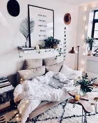 Youtube Zakia Chanell Pinterest Elchocolategirl Instagram Elchocolat Apartment Decorating College Bedroom Apartment Bedroom Decor College Bedroom Apartment