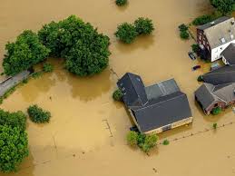 Insgesamt 55 einsätze werden momentan abgearbeitet, dabei handelt es sich nach angaben der stadtverwaltung vor allem um vollgelaufene keller. U3raadv8z4uajm