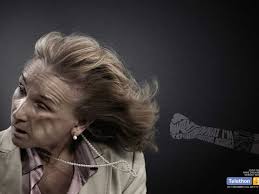 TV3: Law &amp; Order outdoor lamp • Ads of the World™