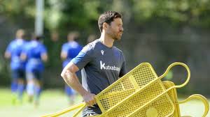 A love that can never be broken. Xabi Alonso Neuer Gladbach Trainer Noch Keine Entscheidung Gefallen Sport Sz De