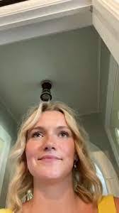 Leslie Varner's Instagram, Twitter & Facebook