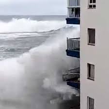 Peranan dan tanggungjawab ibu bapa. Ngeri Ombak Setinggi 40 Kaki Di Pangsapuri Tepi Laut