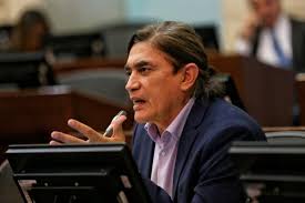 Maybe you would like to learn more about one of these? Hijos De Diomedes Diaz Hablan Sobre Mensaje Del Senador Gustavo Bolivar El Universal Cartagena
