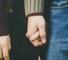 25 Stylish Couple Holding Hand Dp For Facebook 2020 Facebook Display Pictures 2.2 cool & stylish profile picture.