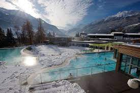Non sono temporaneamente accessibili i bagni a vapore. Le Terme E I Bagni Di Bormio La Tua Italia