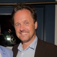 Daniel Markham's Instagram, Twitter & Facebook