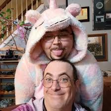 Buenos dias SMTN! This morning we want to give a shout out to Damaris  Galaviz who follows us from Busan S. Korea. How cool is that! Damaris says  she gets a taste