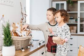 Nov 14, 2020 · lavender is universally recognized as one of the best ways to ease into a good night's sleep. 15 Family Gift Basket Ideas That Are Winners For All Ages Lovetoknow