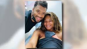 Wilson and his wife, singer ciara, have a relationship straight out of a movie. Seahawks Qb Russell Wilson Wife Ciara Welcome Baby Boy