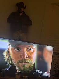 Who do you think is in the front seat when Kayce tells them “You should be  scared. I know everything.” ???