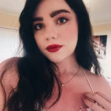 Lana Dolan (@LanaDolan3)