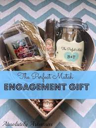 For the couple that has everything, a little ambiance might be just what they're looking for. Pin On Diys Crafts Recipes
