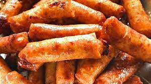 It is saba banana with ripe jackfruit wrapped in lumpia wrapper and fried with. Banana Turon Lutong Pinoy Recipe