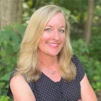 Cassandra Staggs's Instagram, Twitter & Facebook