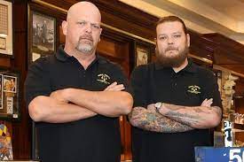 Mar 26, 2021 · interspersed with history lessons is a bit of drama between rick harrison, his dad richard harrison (who died in 2018), family friend chumlee, and occasionally rick's kids. Meet All Of Rick Harrison S Children From His First Two Marriages Ecelebritymirror