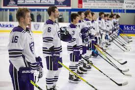 Rally helps Men's Hockey forge 2-2 tie with Johnnies