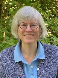 Jennifer Bailey's Instagram, Twitter & Facebook