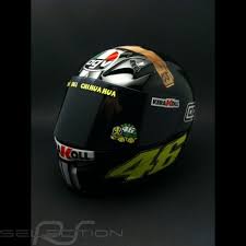 Melandri bahkan menyebut bahwa finis di posisi 10 besar sudah paling baik untuk valentino rossi. Agv Helm Valentino Rossi Moto Gp Test Jerez 2007 1 2 Minichamps 327070046 Selection Rs