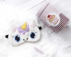 Ze zijn reeds mooi verpakt én je krijgt er meestal een. Unicorn Slapen Masker Grappig Masker Van De Slaap Slaap Masker Voor Vrouwen Eye Mask Unicorn Oog Masker Sleeping Masker Unicorn Slapen Handgemaakt Masker