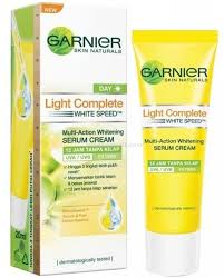 Berikut beberapa panduan untuk memilih kosmetik yang aman untuk bumil dan busui : Produk Kosmetik Garnier Aman Digunakan Review Apakah Garnier Aman