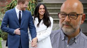 Meghan markle hochzeit suits kollegen. Meghan Markle Prinz Harry Royal Fotograf Sie Halten Standig Handchen Das Macht Es Schwer Fur Uns Bunte De