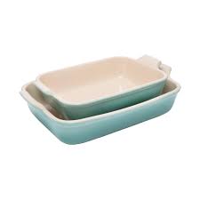 Le creuset is focused on inspiring and empowering people everywhere to make joy through cooking. Le Creuset Stoneware Rectangular Dishes Deep Teal Chef S Complements