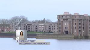Elle représente à elle seule 18,8 % de la population de la france métropol. Yvelines Meteo Un Debut D Annee Exceptionnellement Nuageux Tv78 La Chaine Des Yvelines