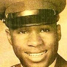 Regina Heard's Instagram, Twitter & Facebook