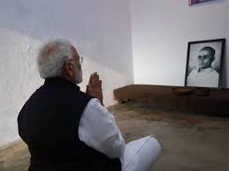 He was born on may 28, 1883 in the village of bhagur near nasik. On Veer Savarkar S Birth Anniversary Here Are Some Of His Popular Quotes India News