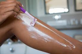 #ingrownhair #pimplepopping #pusspopping getting ingrown hair out! Ingrown Hair On Legs Removal And Prevention