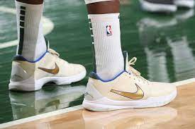 Usa basketball notes son of james and nichelle middleton. 2020 Nba Christmas Teams Debut New Uniforms And Players Don Special Sneakers For The Holiday Nba Com India The Official Site Of The Nba