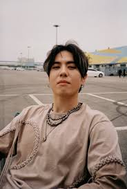 Gray debuted in 2012 and is currently signed to hip hop record label aomg. Aomgofficial On Twitter ìœ ê²¸ Yugyeom Behind The Scenes ë„¤ ìž˜ëª»ì´ì•¼ All Your Fault Feat Gray Mv ìœ ê²¸ Yugyeom Ep Point Of View U Https T Co Rt7cwvc00t Yugyeom ìœ ê²¸ Yugyeom ë„¤ìž˜ëª»ì´ì•¼ Allyourfault Pointofviewu