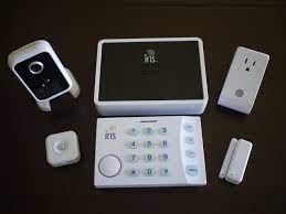 Lowe S Home Security System For The Diy Crowd Wireless Home Security Systems Home Security Wireless Home Security
