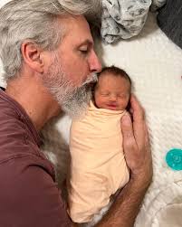 Eric Grady (@theworldstallestcomedian) • Instagram photos and videos