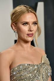Jen • jul 22, 2021. Scarlett Johansson Photostream In 2021 Scarlett Johansson Legs Vanity Fair Oscar Party Scarlett Johansson