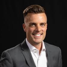 Nadine Cormier's Instagram, Twitter & Facebook