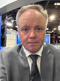 Wearing gray to honor my good friend Brandon Robinson, aka B-Rob. He worked  as a meteorologist at WYMT and served the people there exceptionally well.  We became friends many years ago and