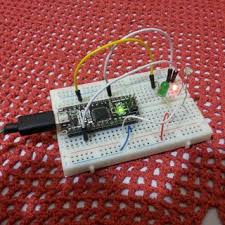 Ldr led devresi için ihtiyacımız olan malzemeler hazır ise aşağıdaki gibi devremizi kuralım. Ldr Ile Karanlikta Yanan Led Uygulamasi Instructables