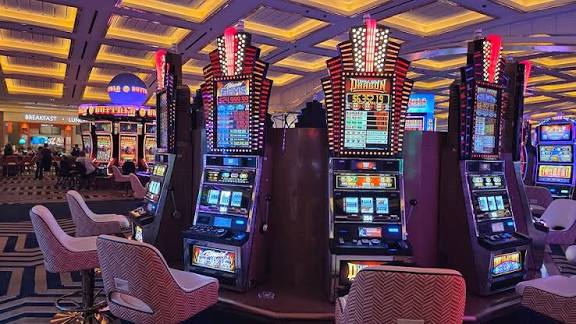 Resorts World Casino - All You SHOULD Know Before Going 2026 (with Reviews)
